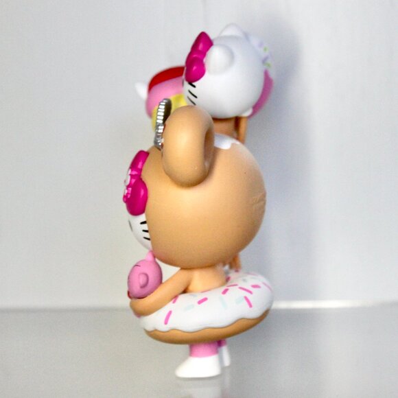 Tokidoki x Hello Kitty 50th Birthday Series: Hello Kitty-Tella Figurine - Picture 4 of 6
